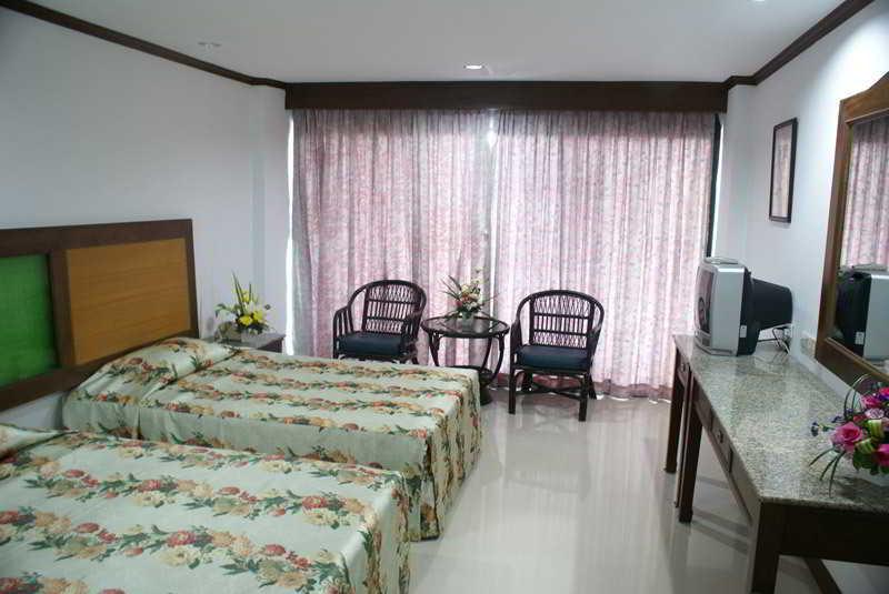Royal Palace Hotel