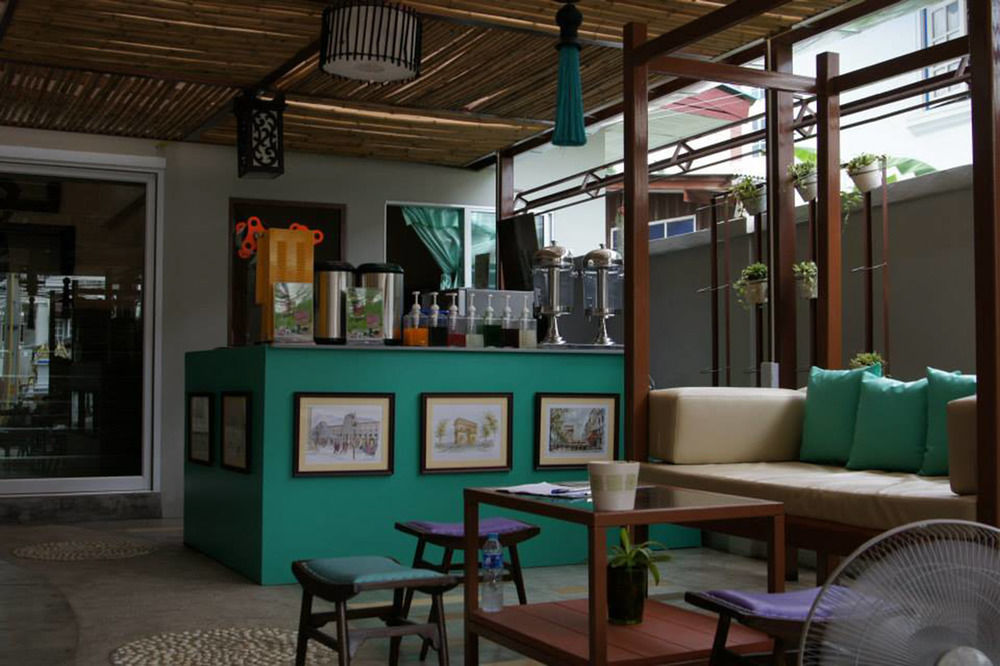 Hotel Vlike At 3*