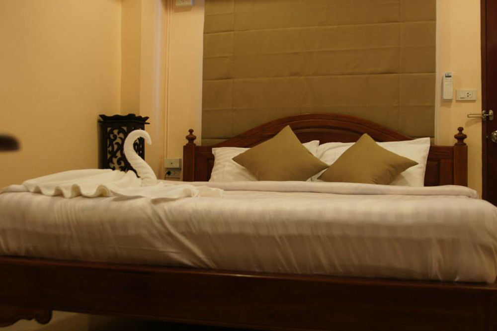Hotel Vlike At 3*