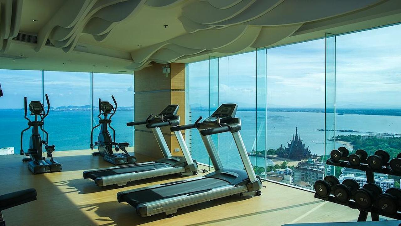 Wong Amat Tower * Pattaya