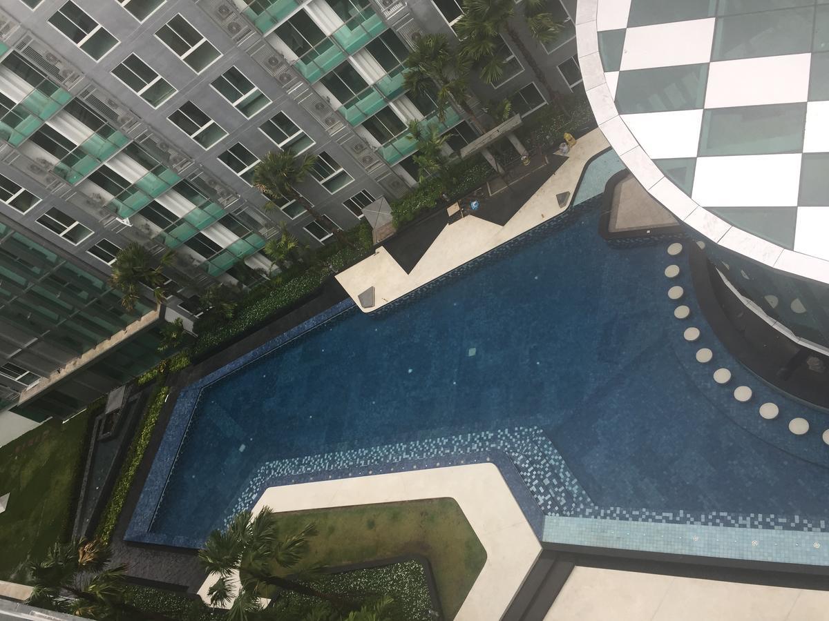 Center Apartment *