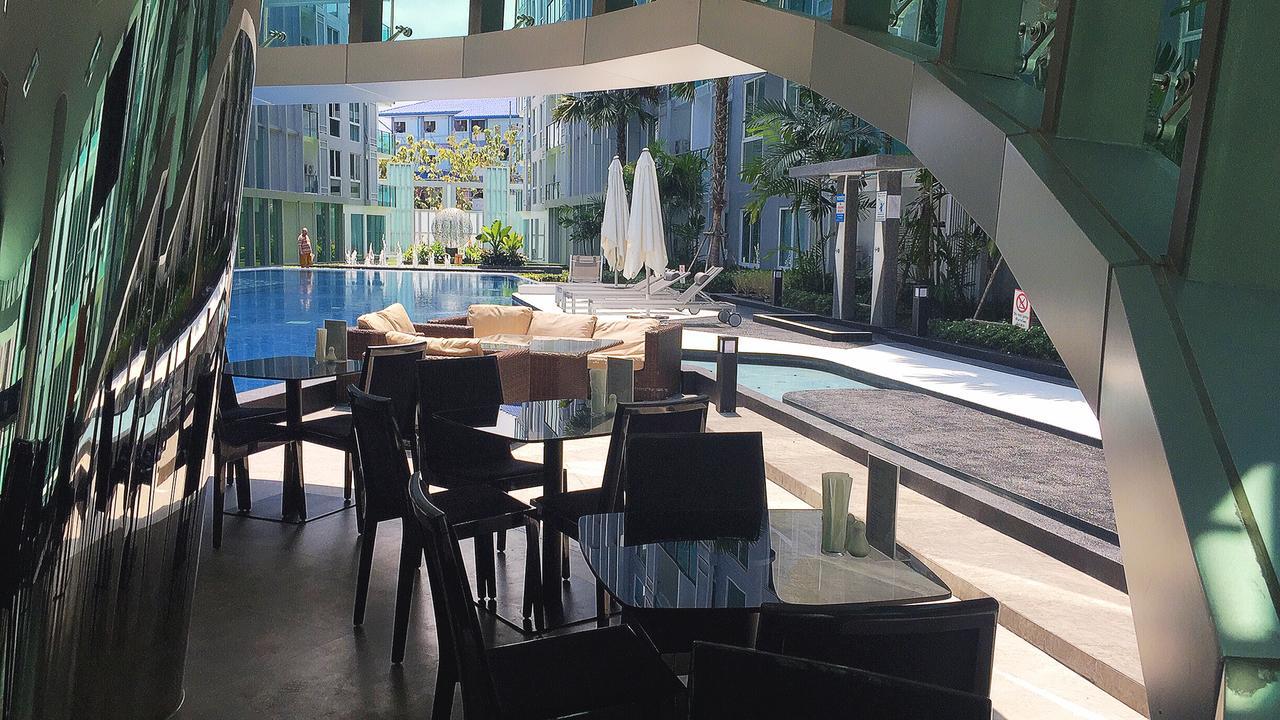 Center Apartment *