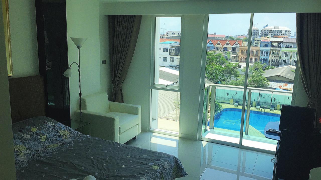 Center * Pattaya
