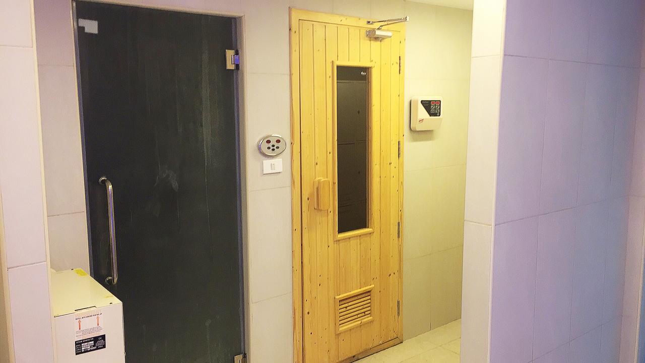 Center Apartment *