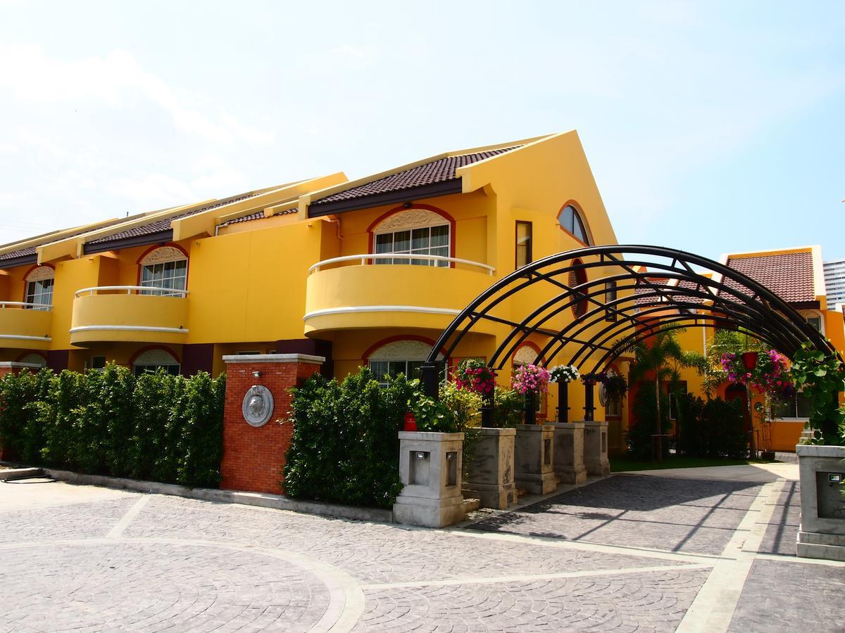 The Victoria 4* Pattaya