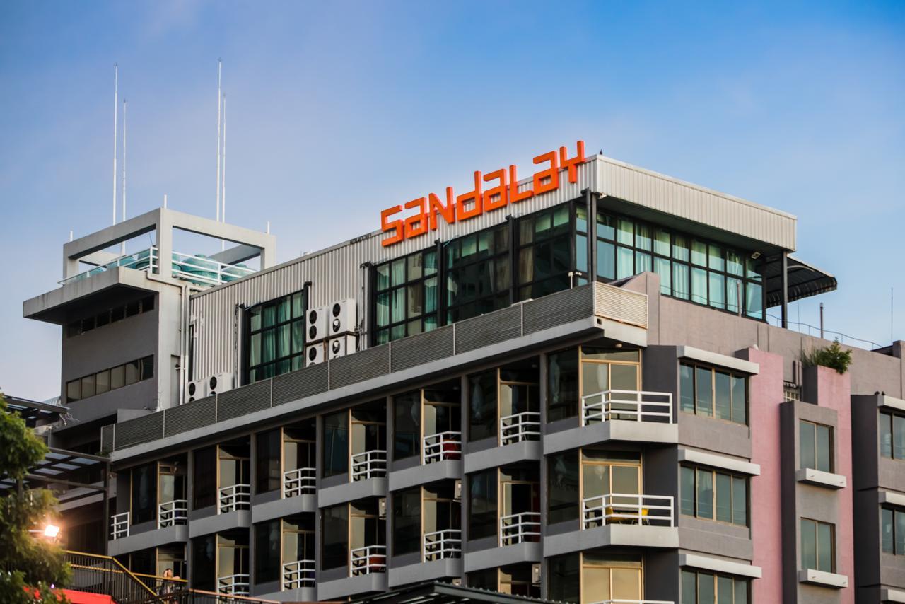 Sandalay 4*