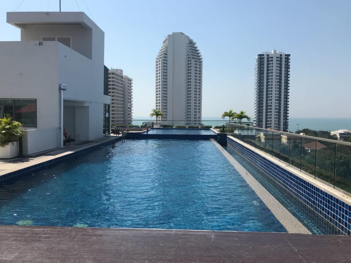 Laguna Bay Aparthotel