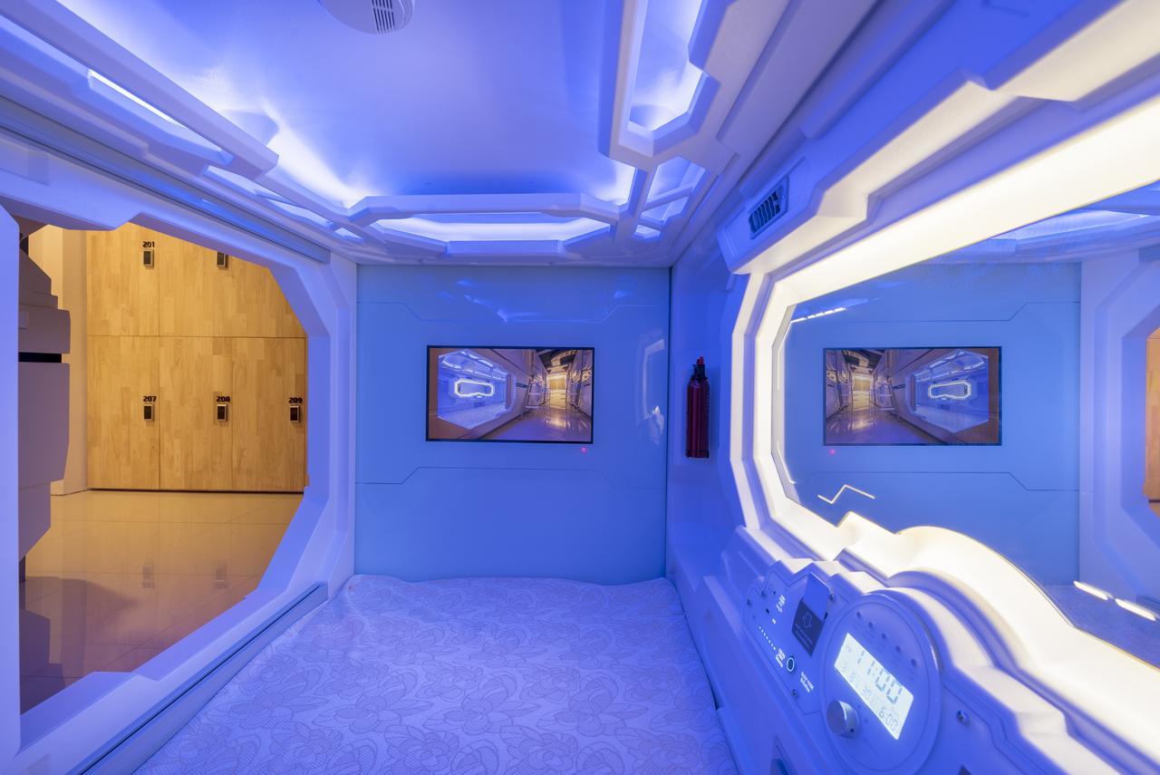 Hi Capsule (adults Only) Pattaya