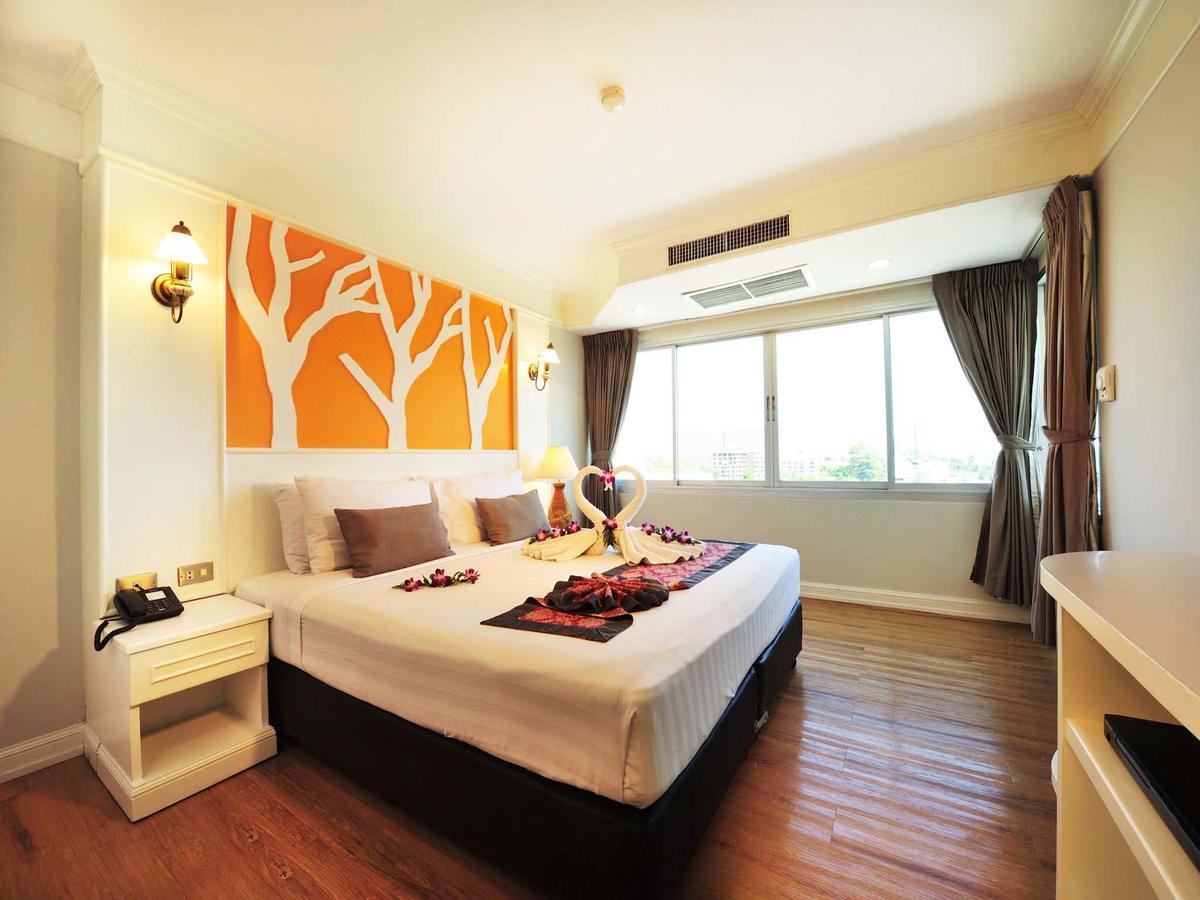 Jomtien Garden & Hotel 4*