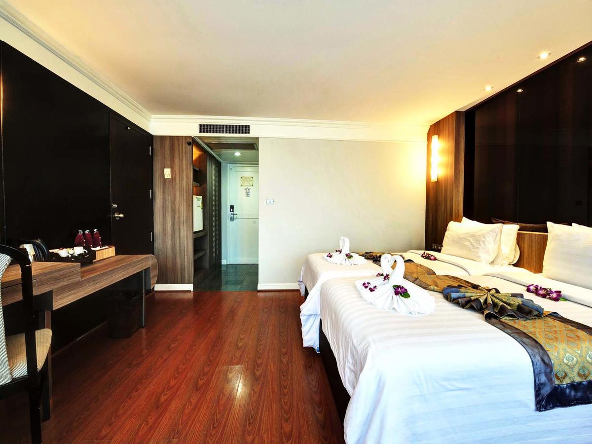 Jomtien Garden & 4*