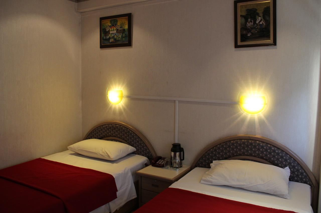 Hotel Mahatai And Convention Pattaya