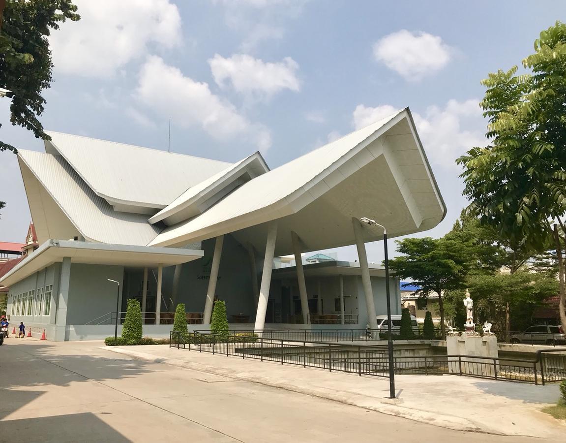 Hotel Mahatai And Convention Pattaya