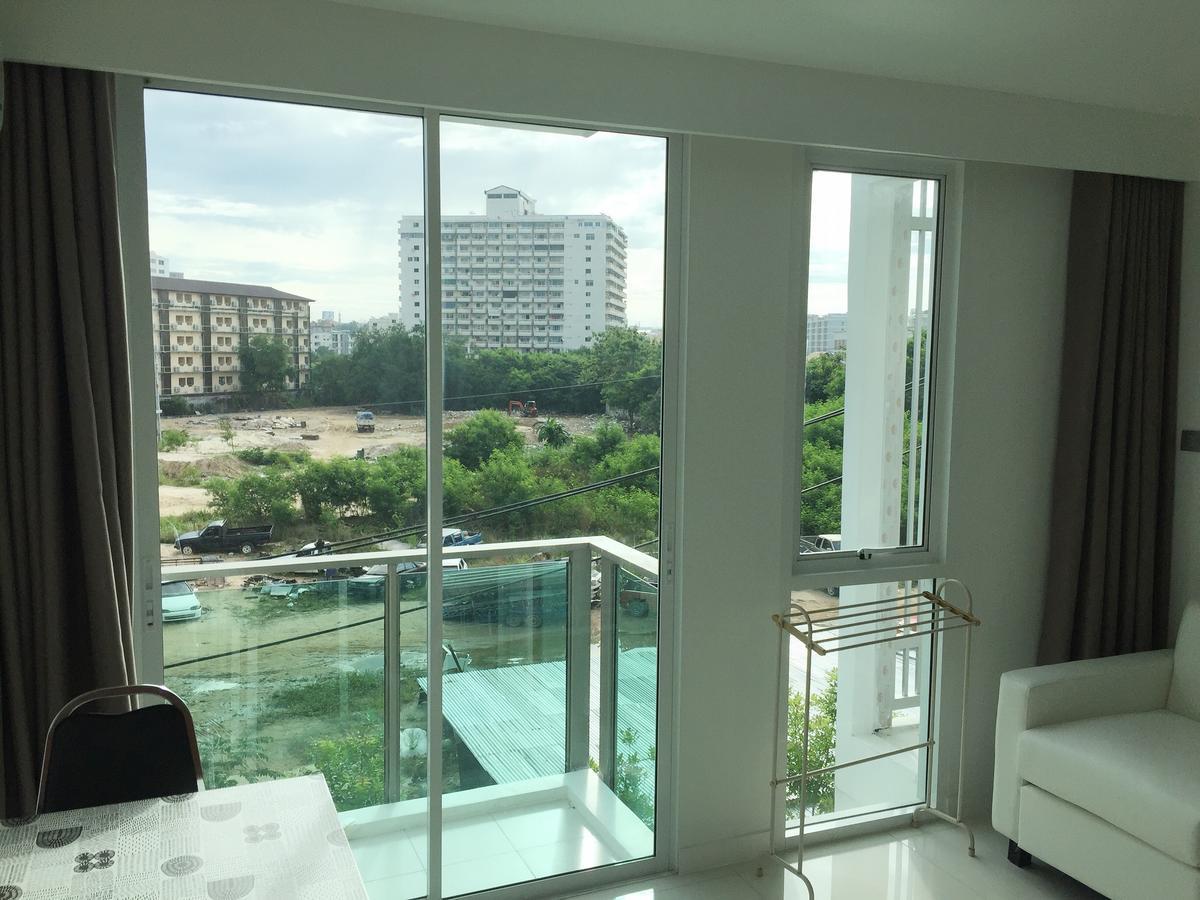Apartment Center *
