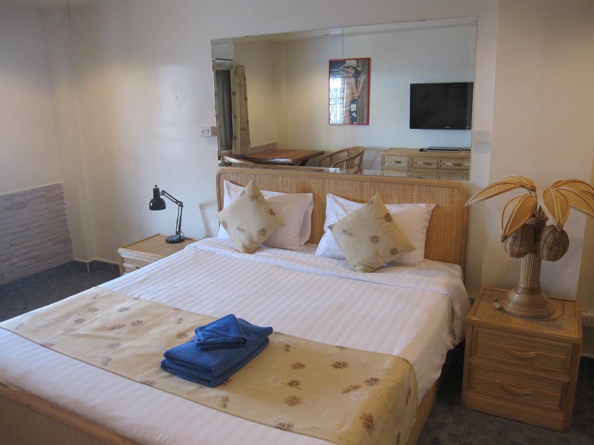 Inn Borussia Park & Restaurant Pattaya