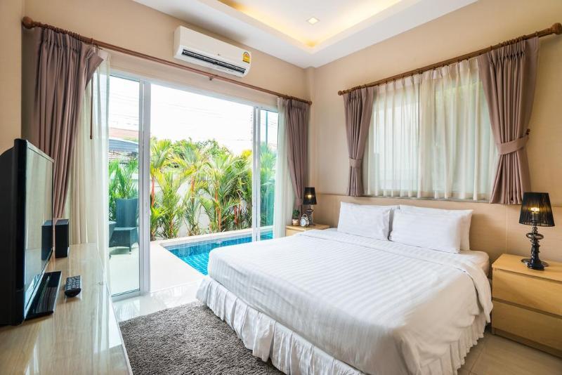 Villa The Ville Jomtien Pool Villa Pattaya