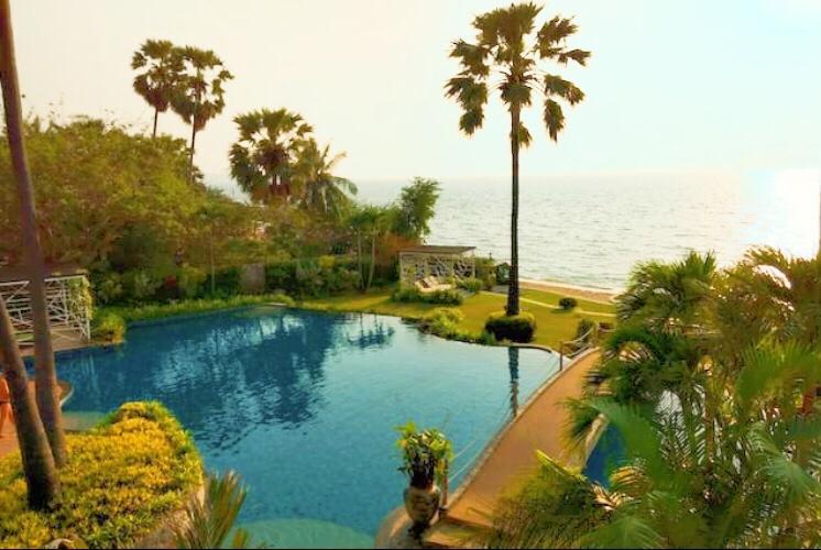 Apartment The Palm Front