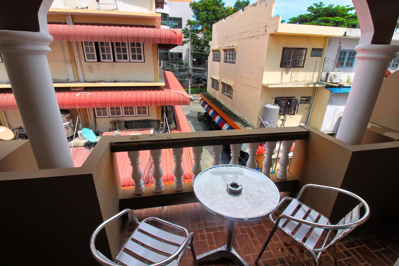 Jomtien Pool House Apartment *