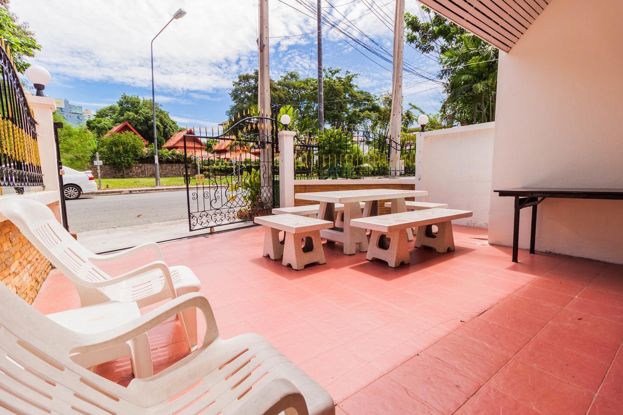 Pratumnak Town By Sunny * Pattaya
