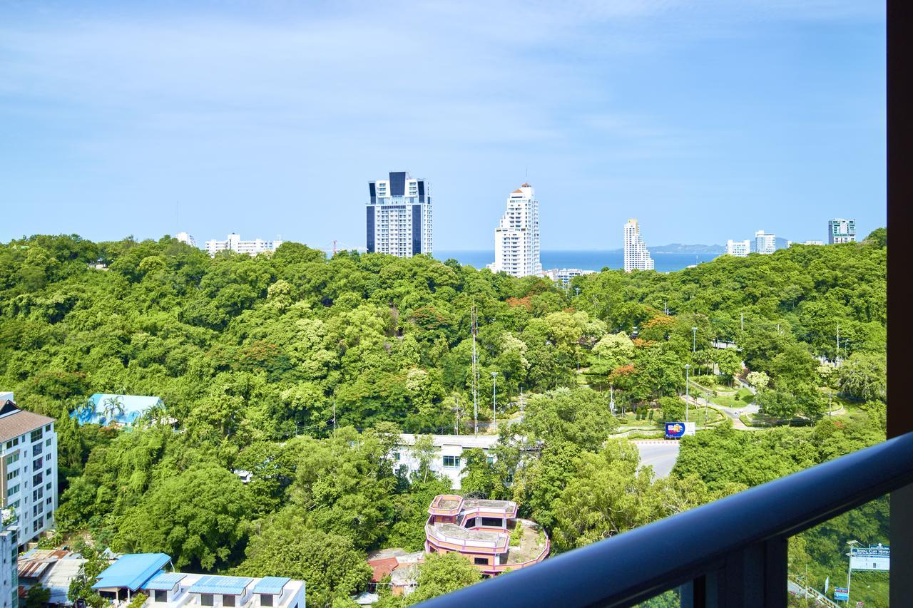 Unixx By Fantasea Beach Apartment Pattaya