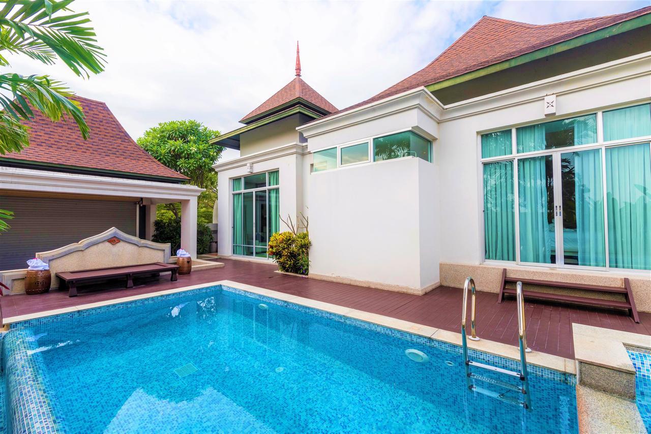 Siri Paradise Villa *