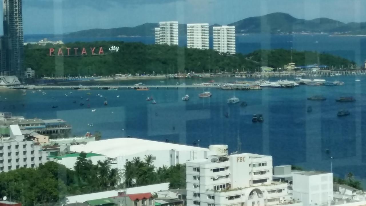 The Base By Nkl Apartamento Pattaya