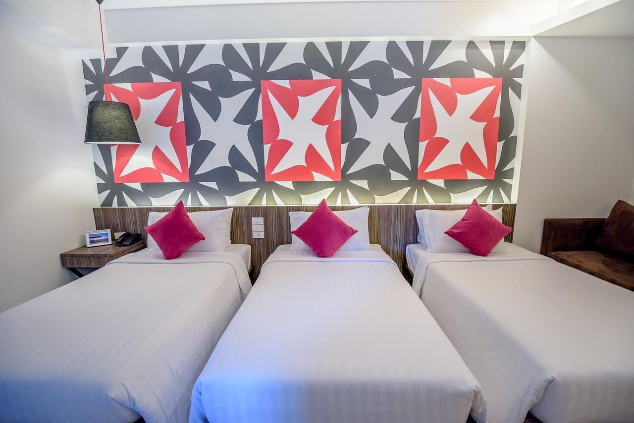 J Hotel