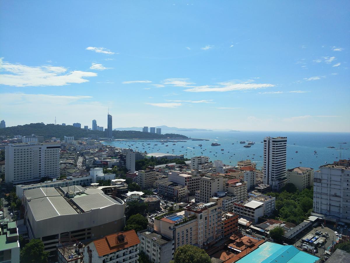 The Base 芭提雅基地公寓 * Pattaya