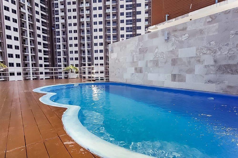 Park Royal 2 By Homelicious Hospitality