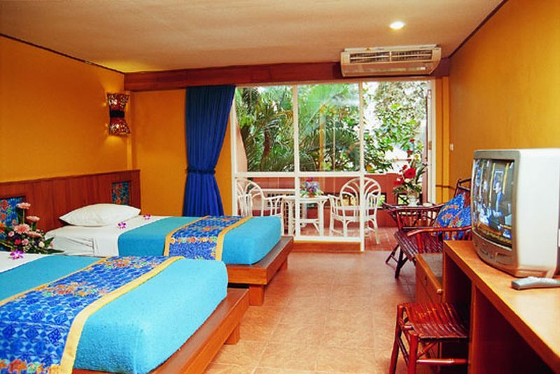 Loma & Resort