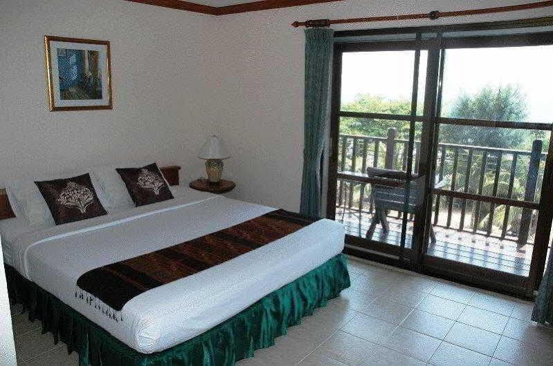 Hotel Jomtien Boathouse