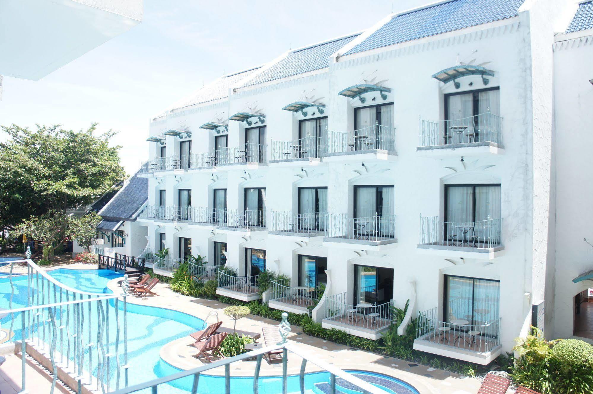 Naklua Resort