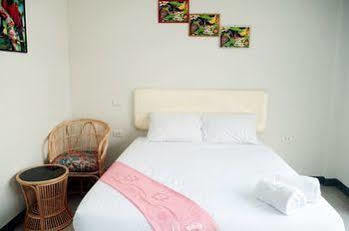 Sabai Sabai House
