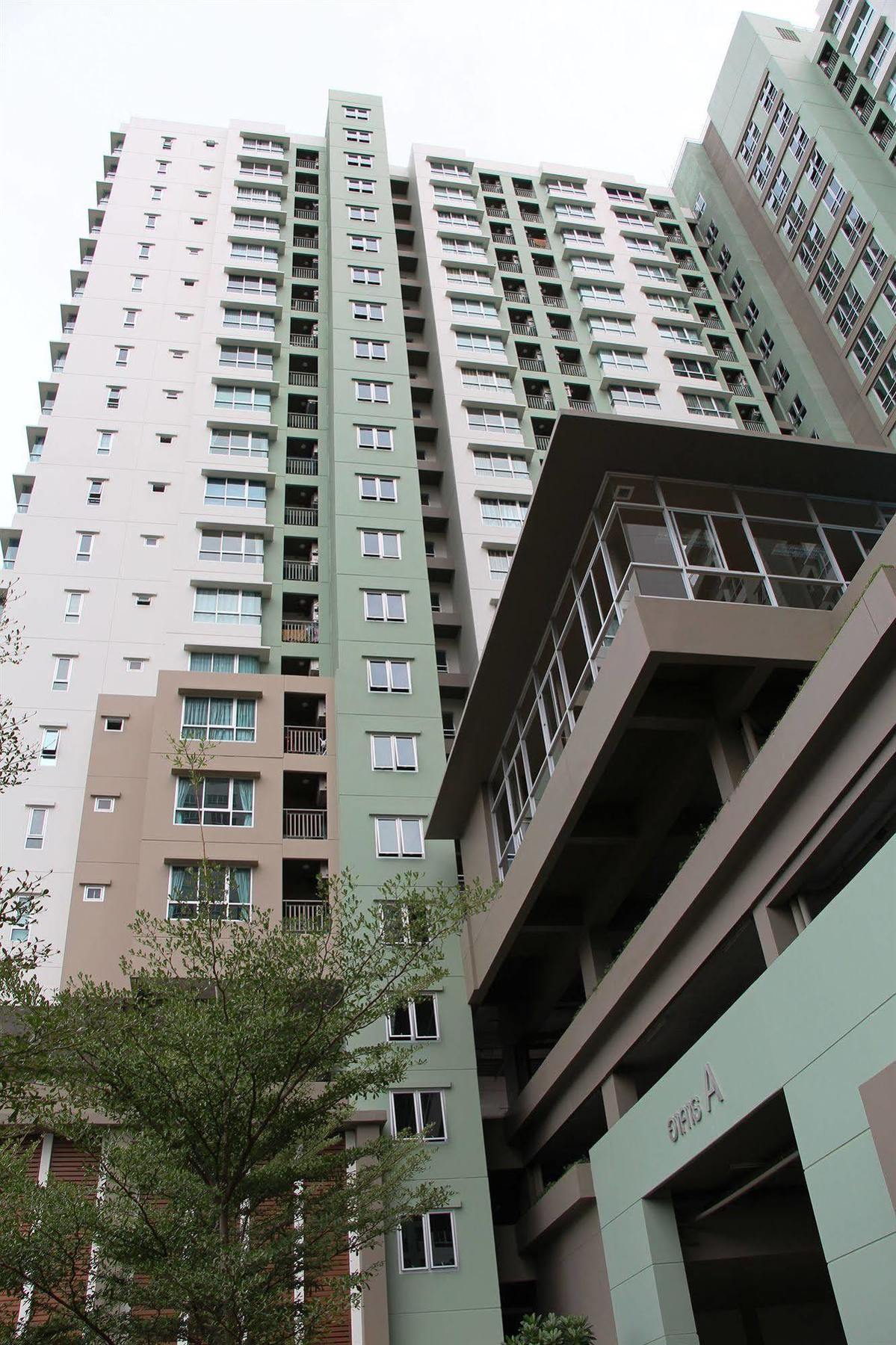 Lumpini Naklua Good Luck Apartment