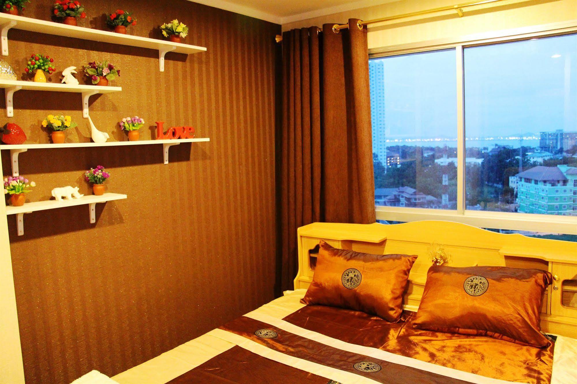 Lumpini Naklua Good Luck Apartment Pattaya