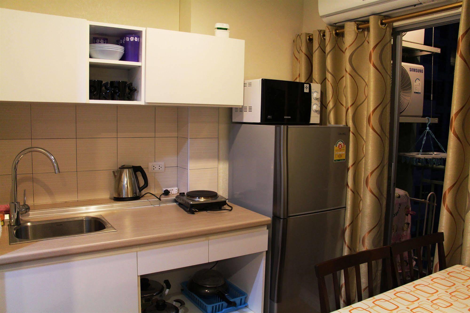 Lumpini Naklua Good Luck Apartment