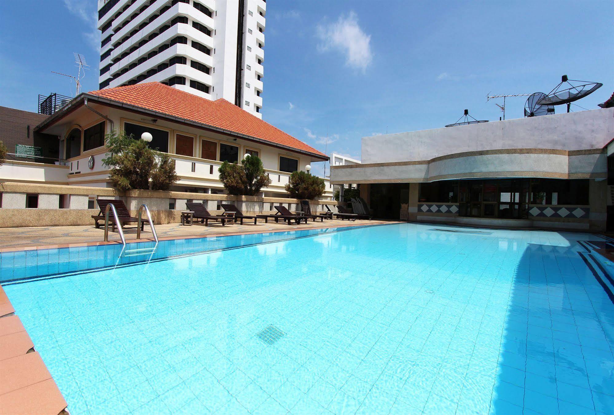 Hotel The A.a.