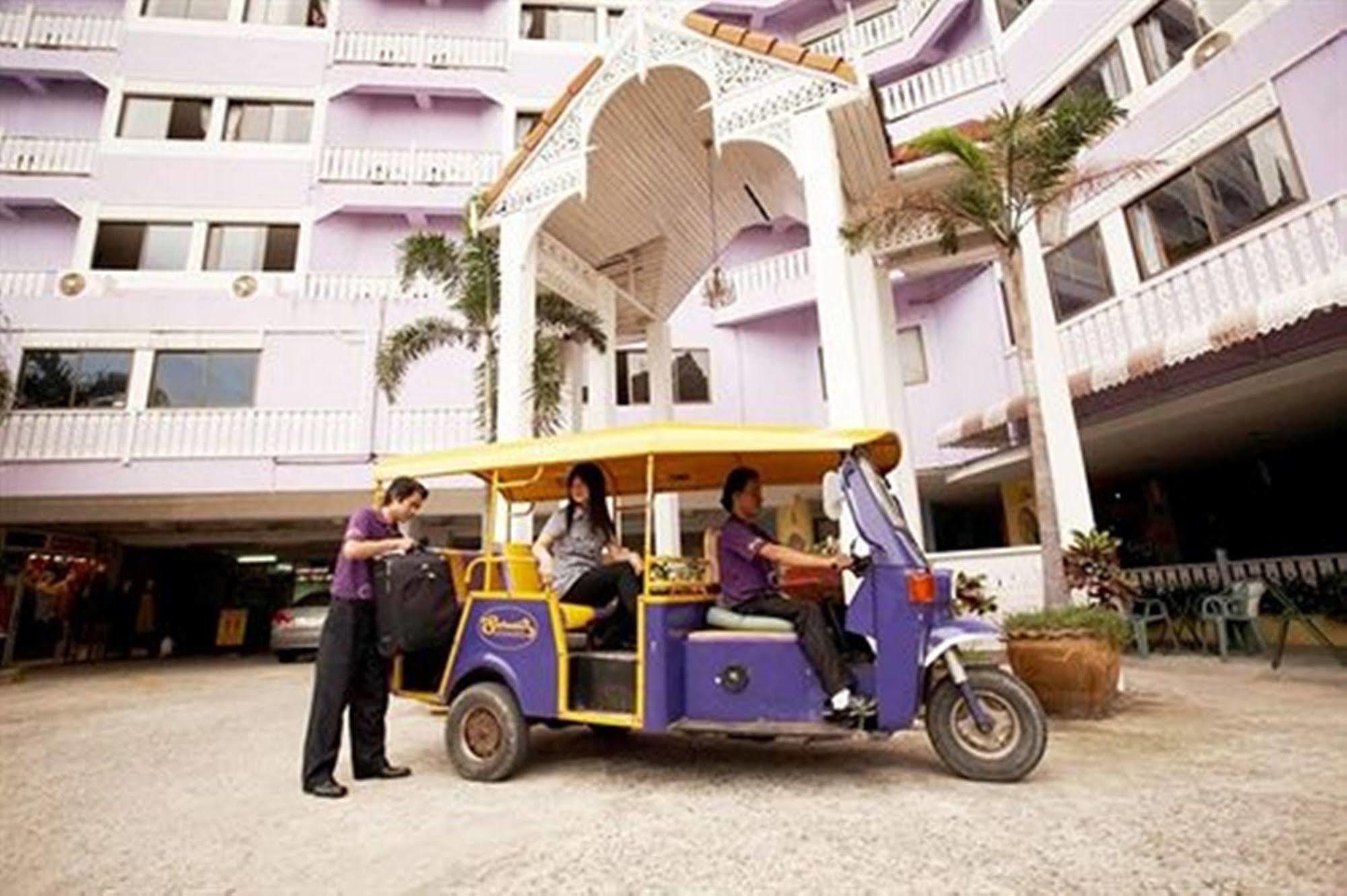 Sawasdee Siam Hotel