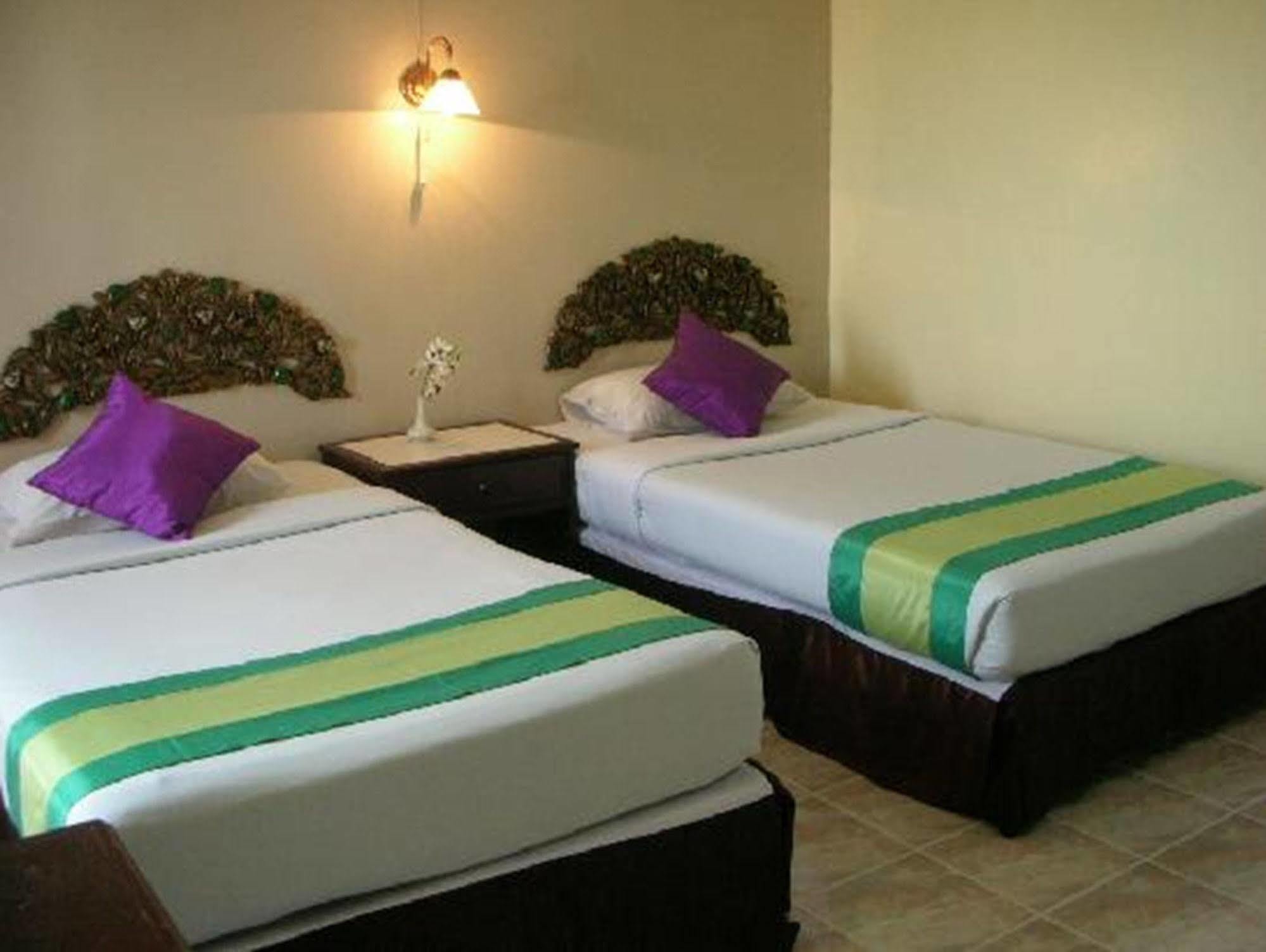 Hotel Sawasdee Siam 3*