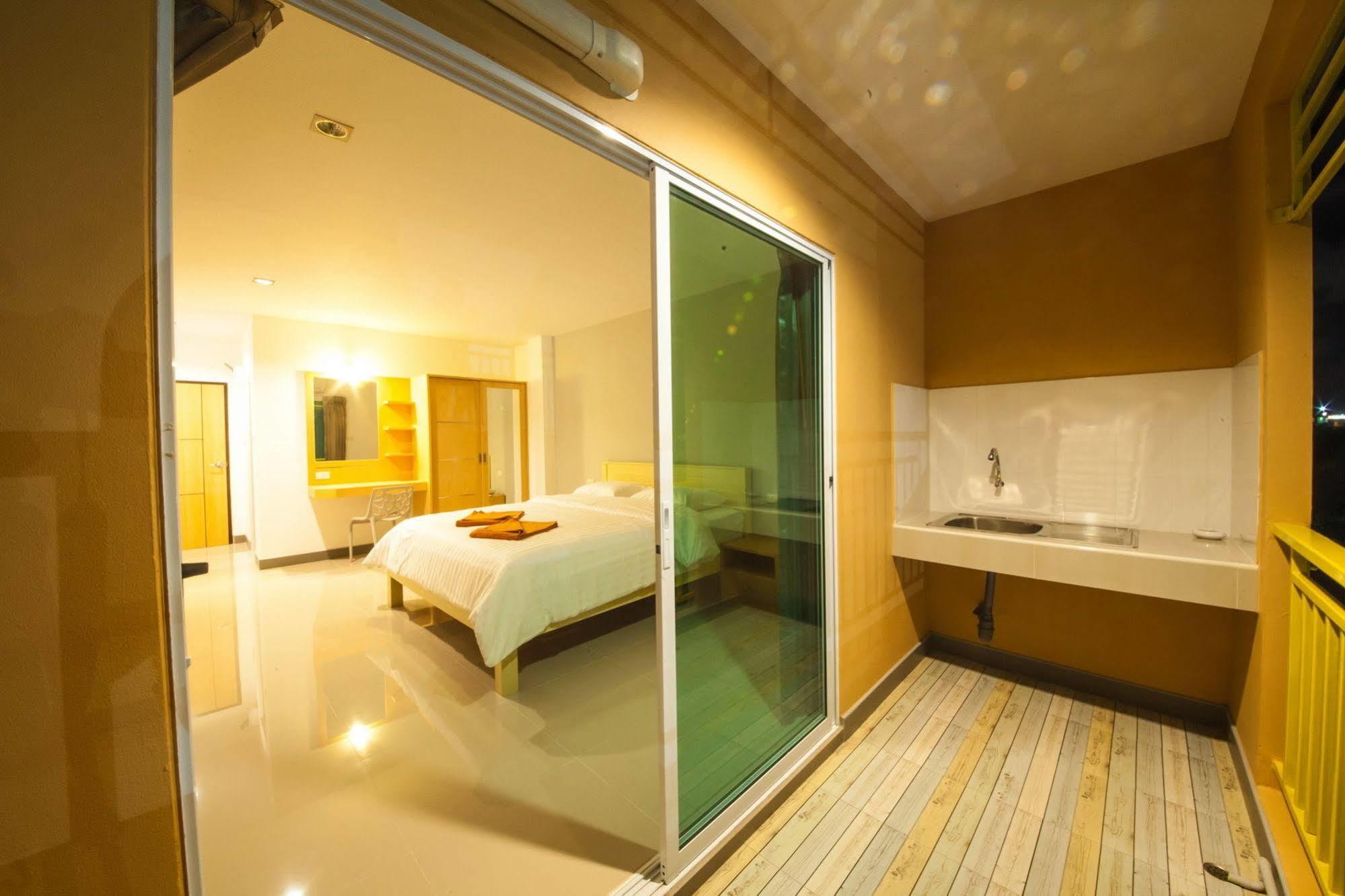 Hotel T Sleep Place 3*