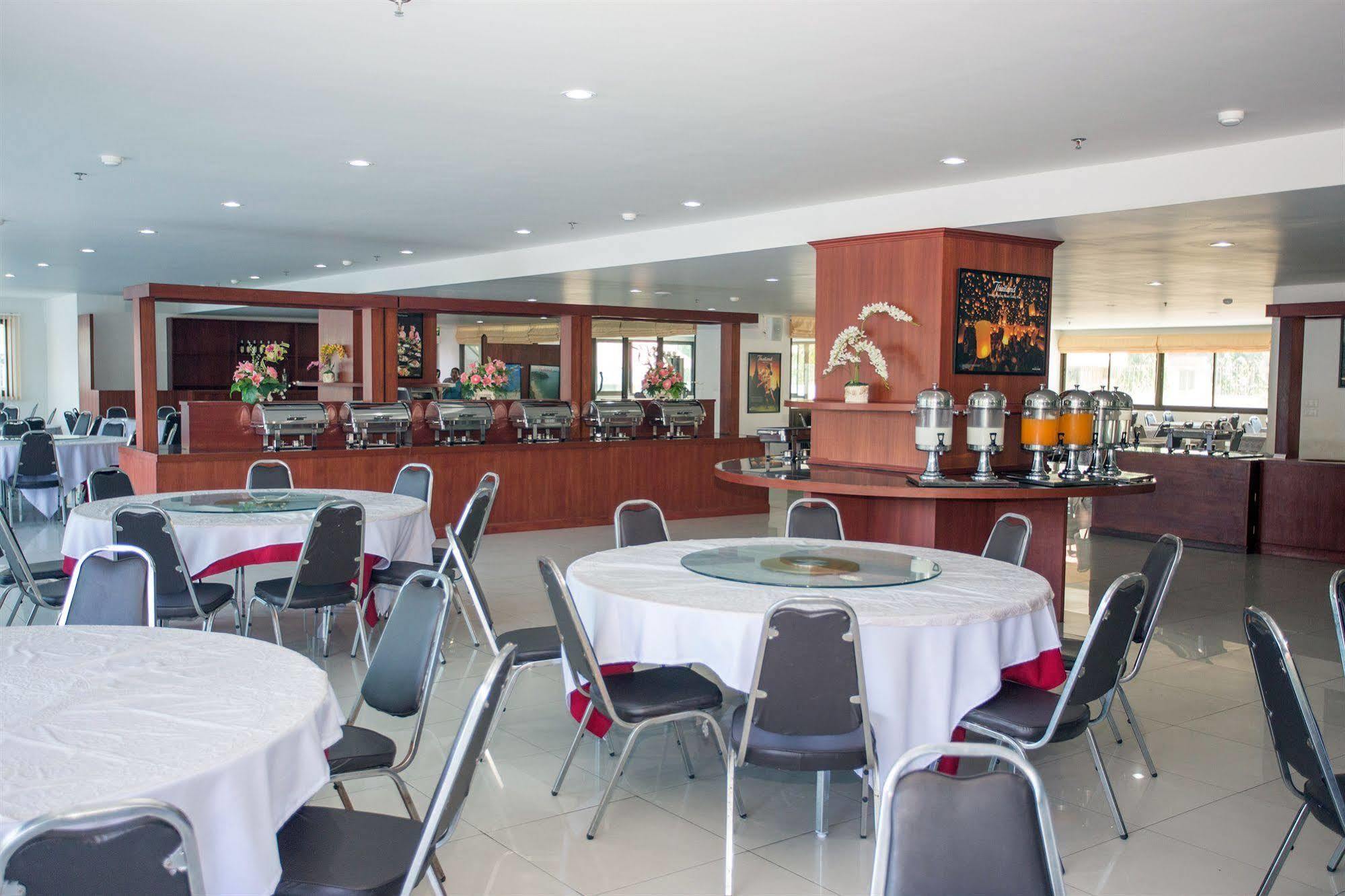R-con Wongamat Hotel 4*