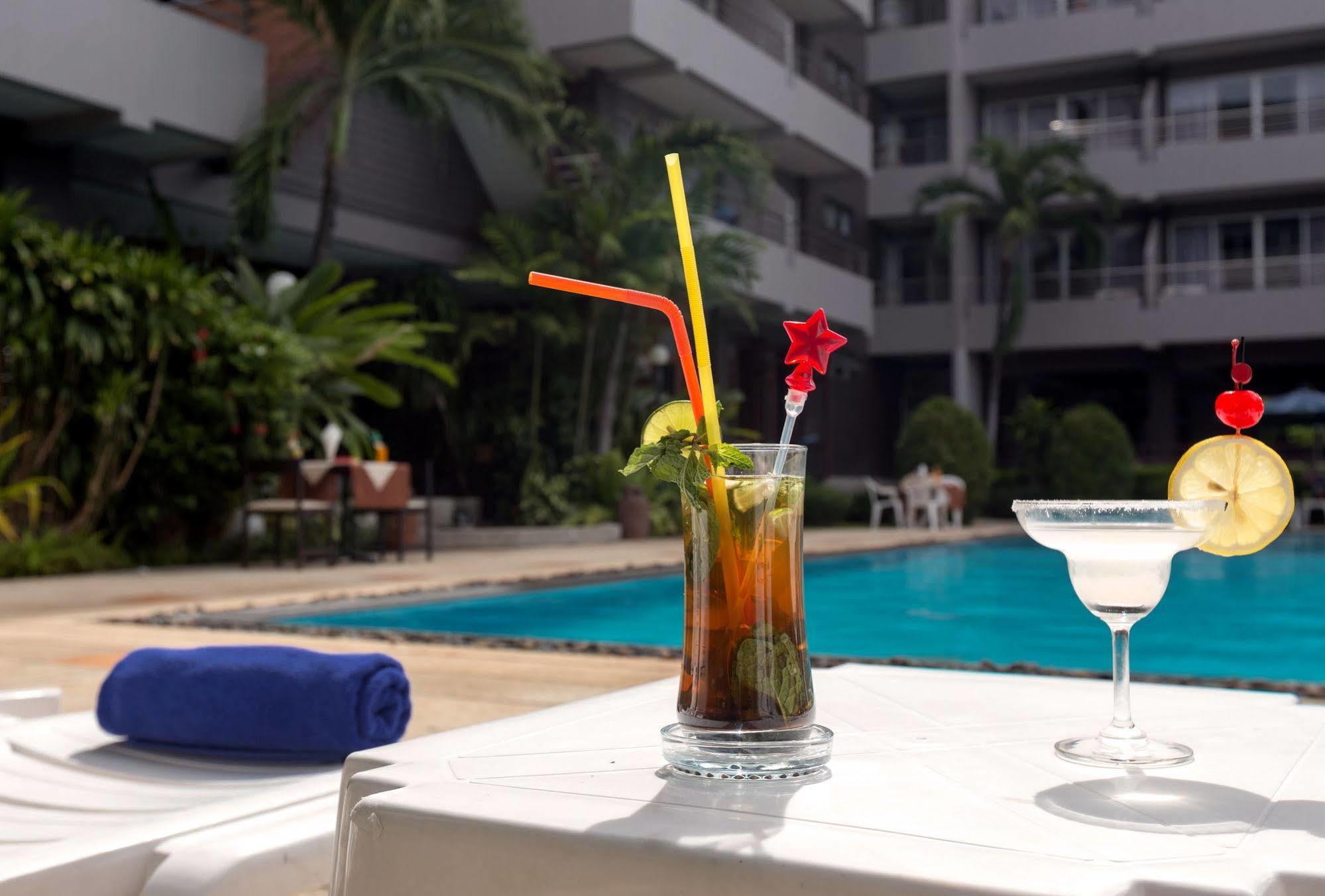 Holiday 4* Pattaya