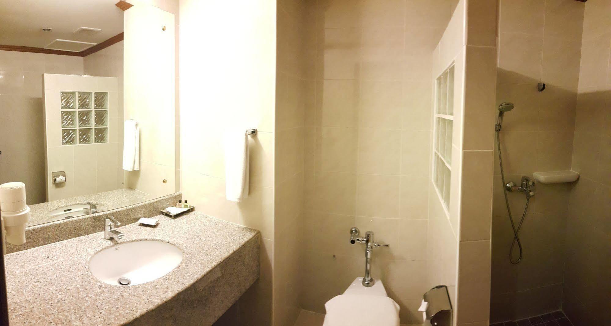 โรงแรม Dynasty Pattaya