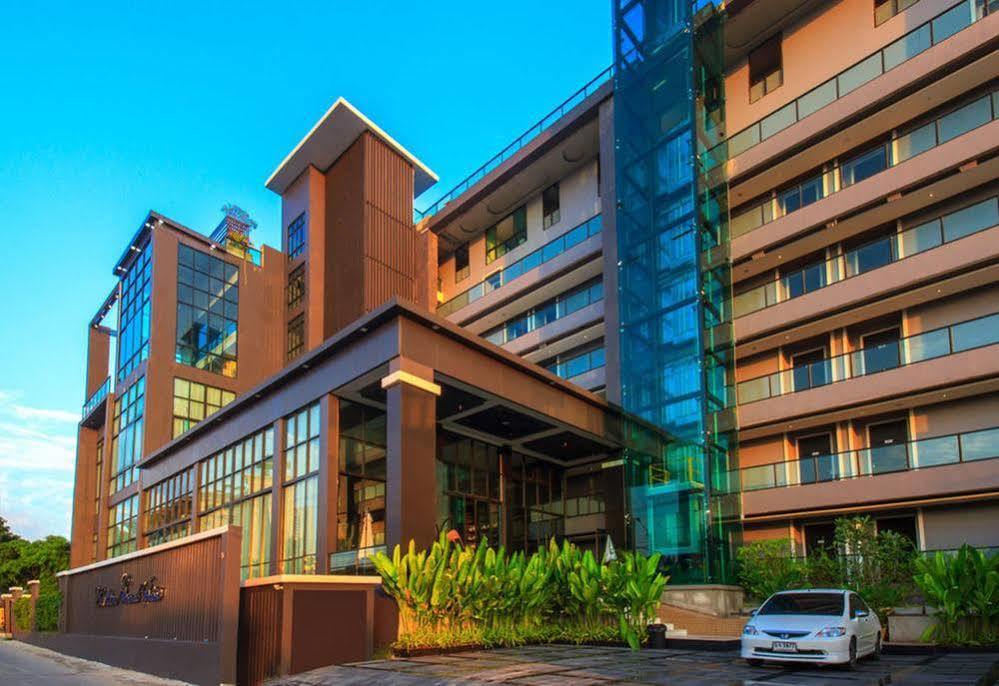 Hamilton Grand Pattaya