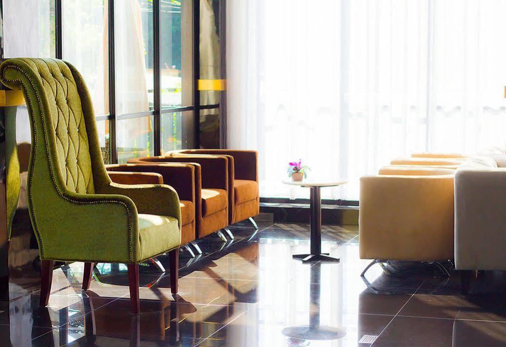Hamilton Grand Apartment