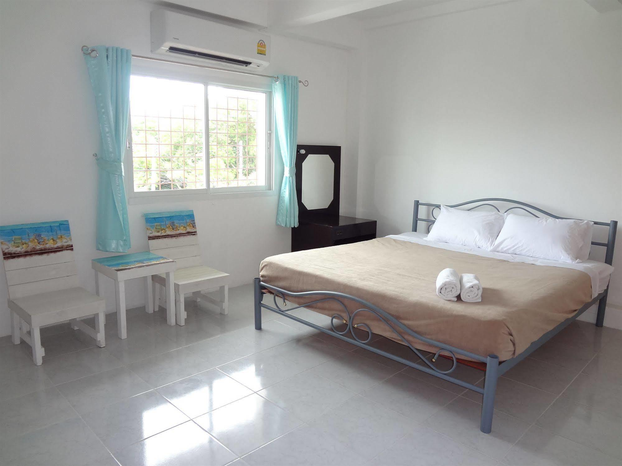 Guest house House