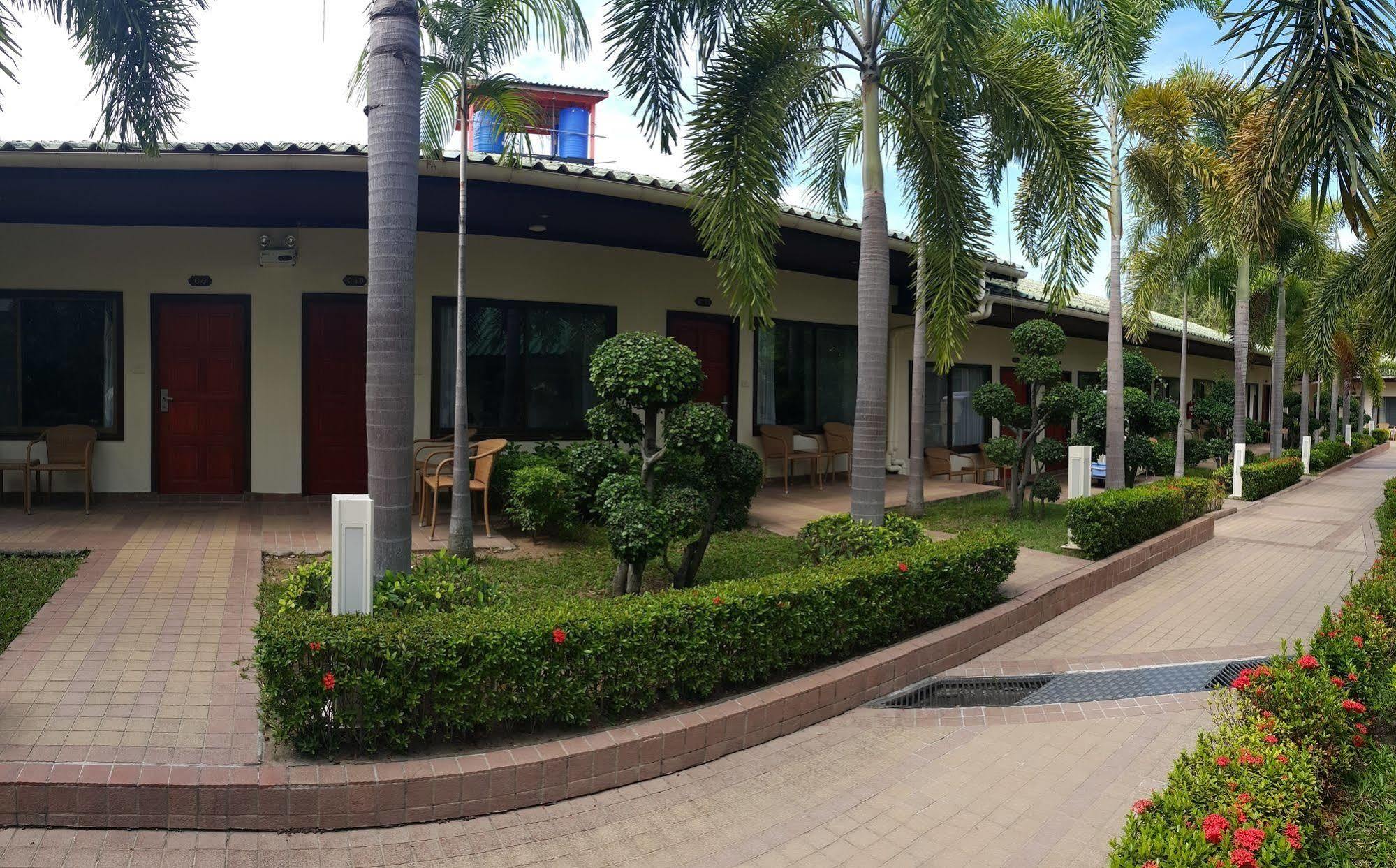 Hotel Thai Garden 4*