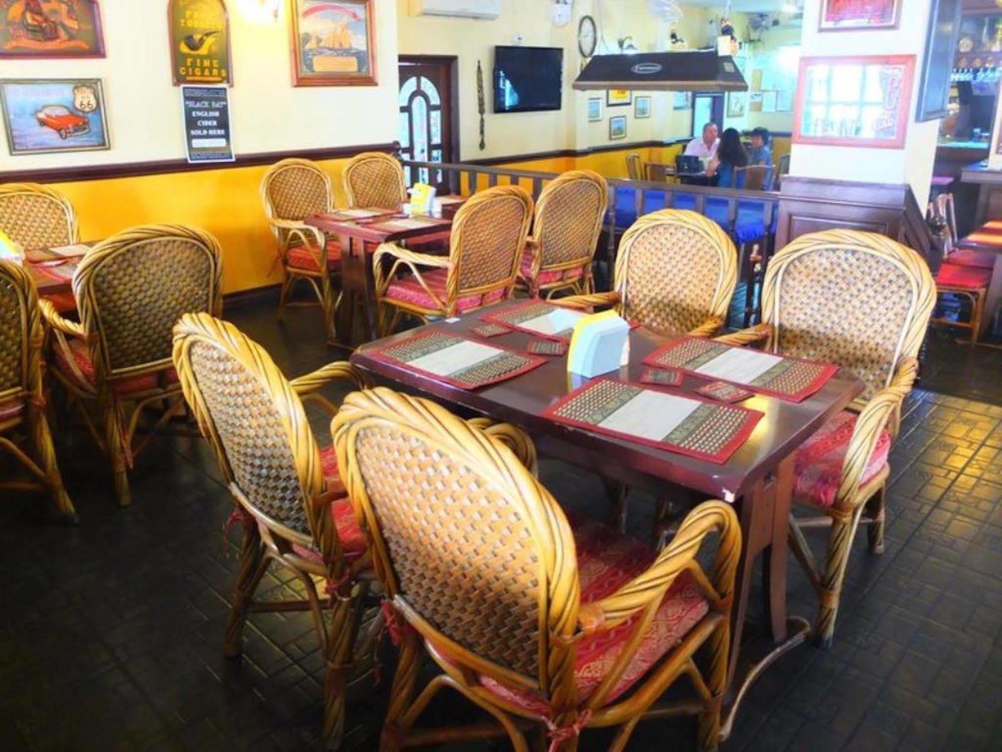 The Caddy Shack Hotel