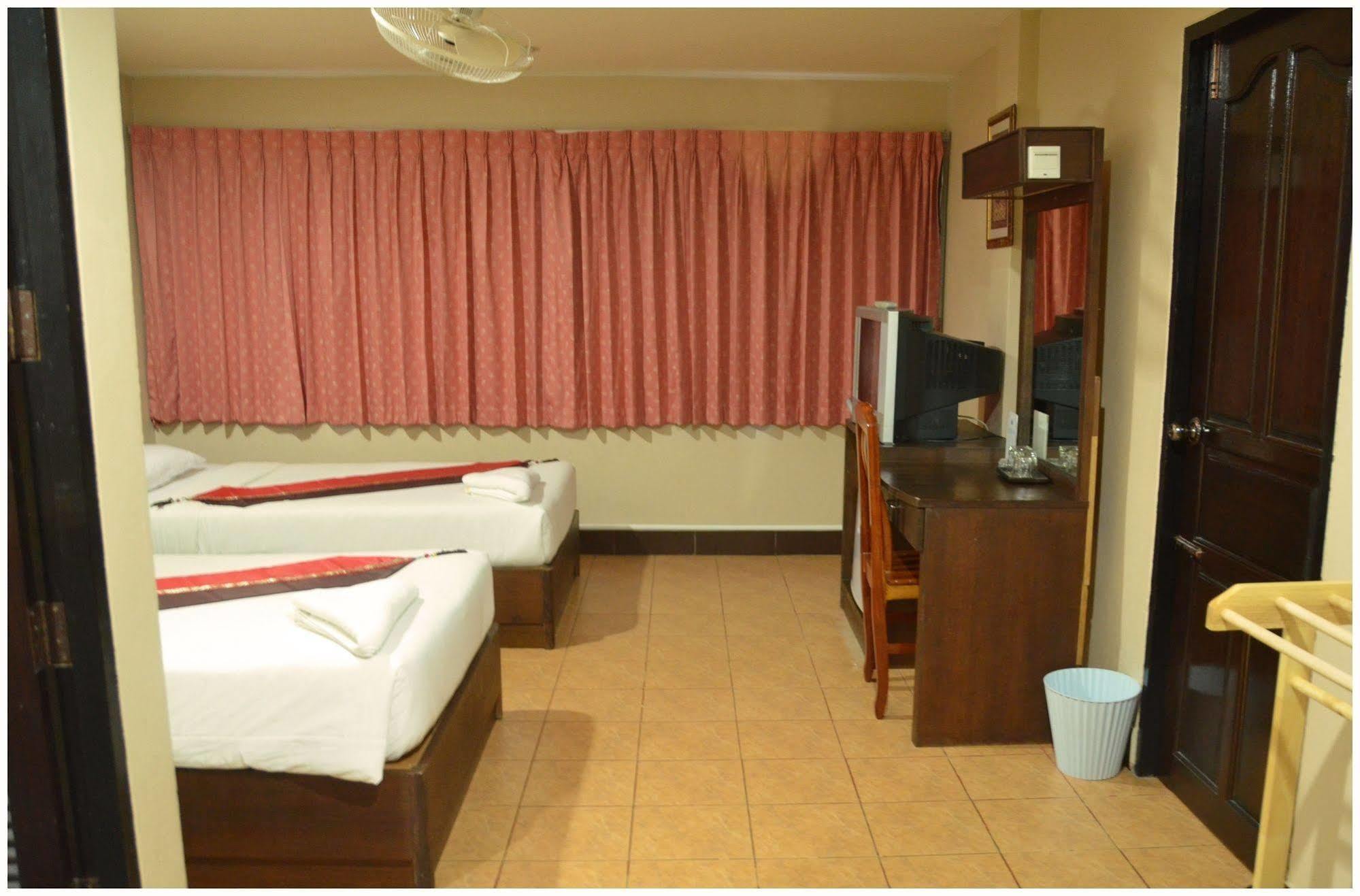 Inn Gold Coast Pattaya