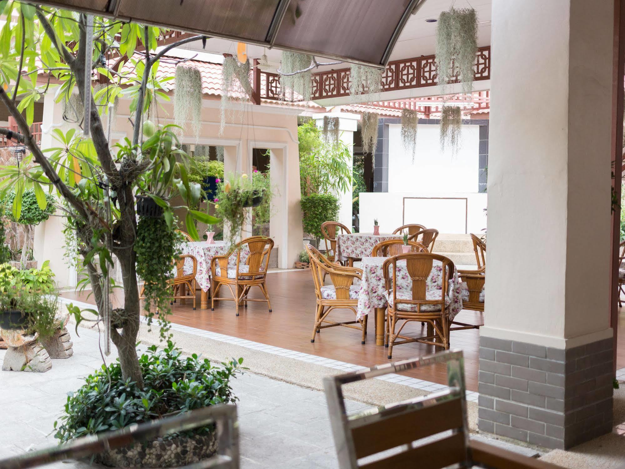 Hotel Eastern Grand Palace Pattaya