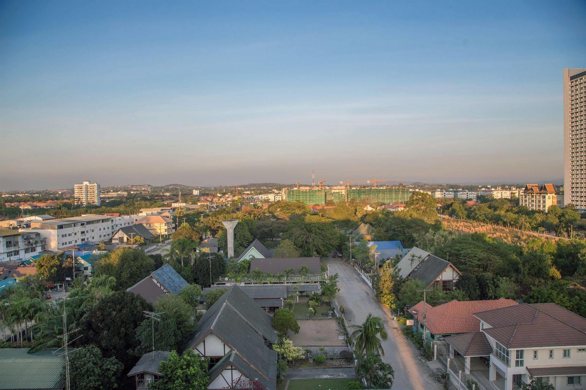 R-con Rest Sea Hotel Pattaya